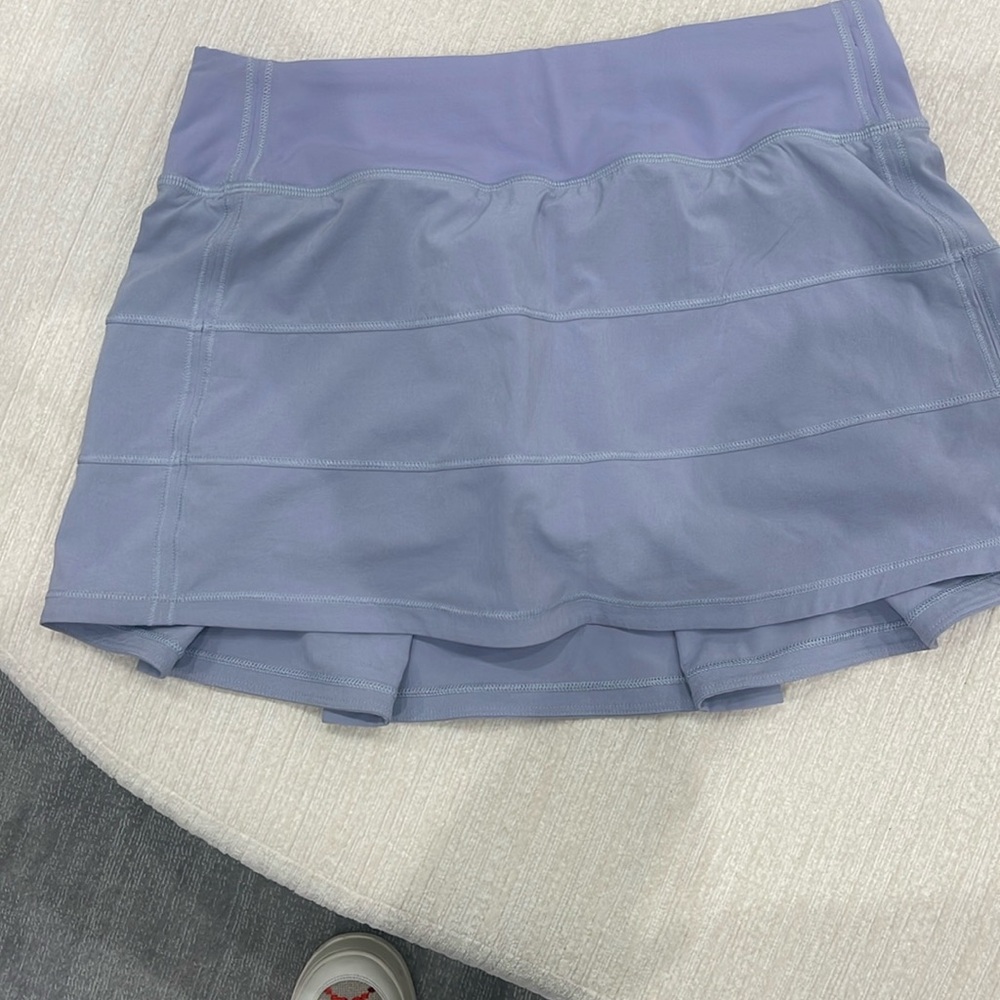 Lululemon size 4 tennis skirt